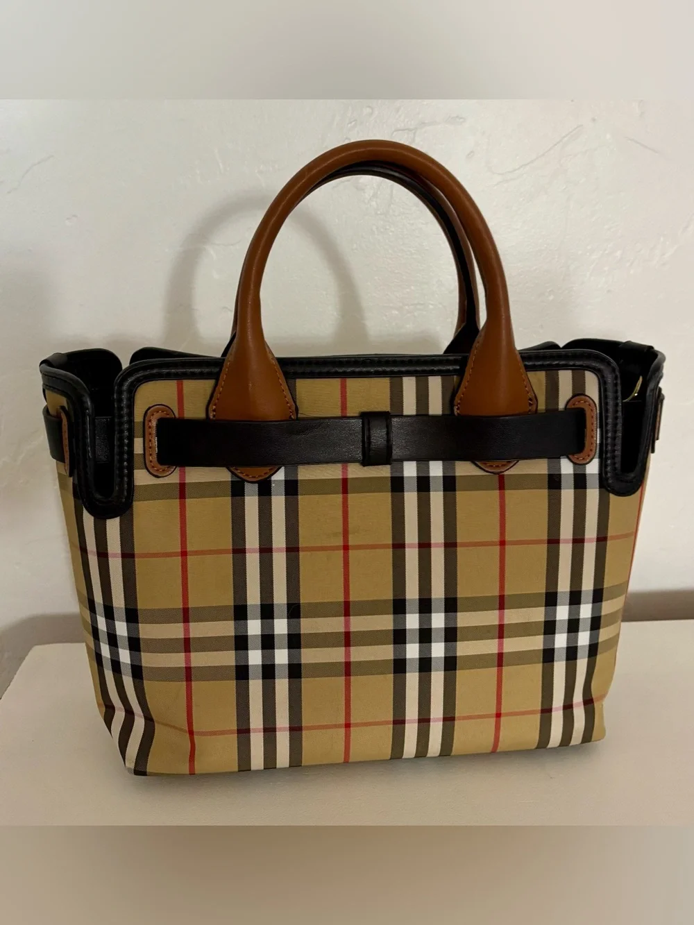 Burberry Mini Vintage Check Triple Stud Belt Bag. - Picture 2 of 9